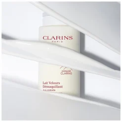 Clarins Velvet Cleansing Milk