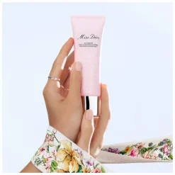 DIOR Miss Dior Rose Granita Shower Milk