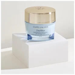 Estee Lauder DayWear Multi-Protection 24H-Moisture Creme SPF15 - Normal/Combination Skin