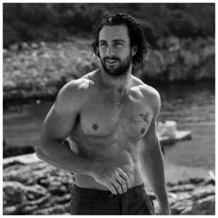 Giorgio Armani Acqua di Gio Profondo Parfum Spray