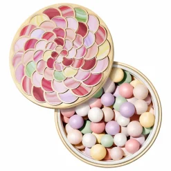 GUERLAIN Meteorites Light-Revealing Pearls of Powder