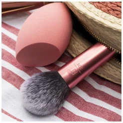 Real Techniques Powder Brush