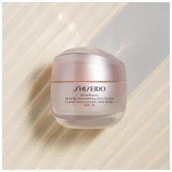 Shiseido Benefiance Wrinkle Smoothing Day Cream SPF25