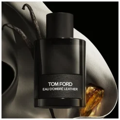 Tom Ford Eau D'Ombre Leather Eau de Toilette Spray